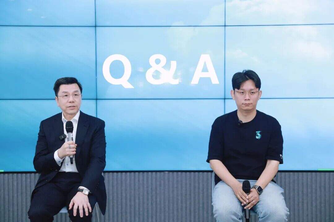 「沒了李開復,零一萬物還有什麼?」一個敢問一個敢答