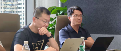 百融智能4款AI新品亮相WAIC!推出錄音卡、工作手機,預告智能戒指