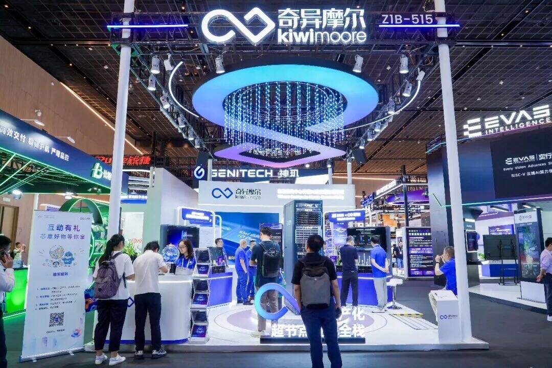 不靠英偉達網卡,國產GPU直通方案實測出爐:吞吐飆升、延遲砍半