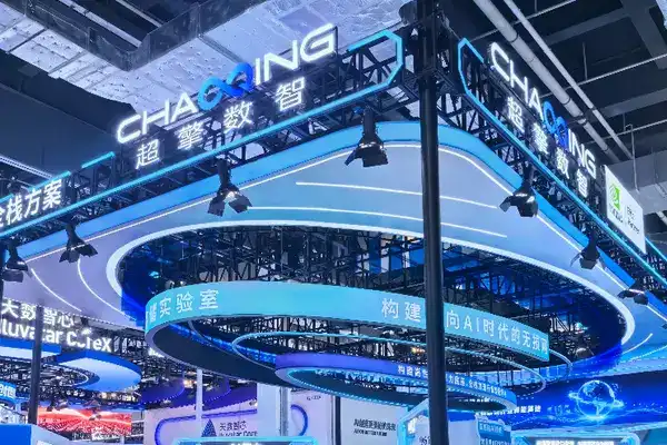 對話超擎數智CEO唐春峰:AI產業競爭正在從模型訓練走向推理落地,全棧方案加速企業智能化應用