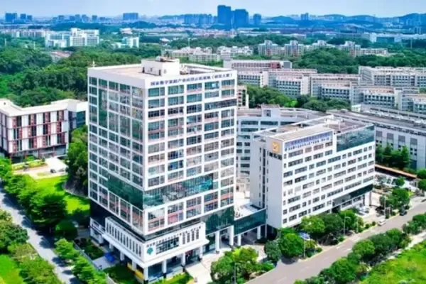 從賽場到產業:廣州大學城科技園,為創新青年項目搭好轉化沃土